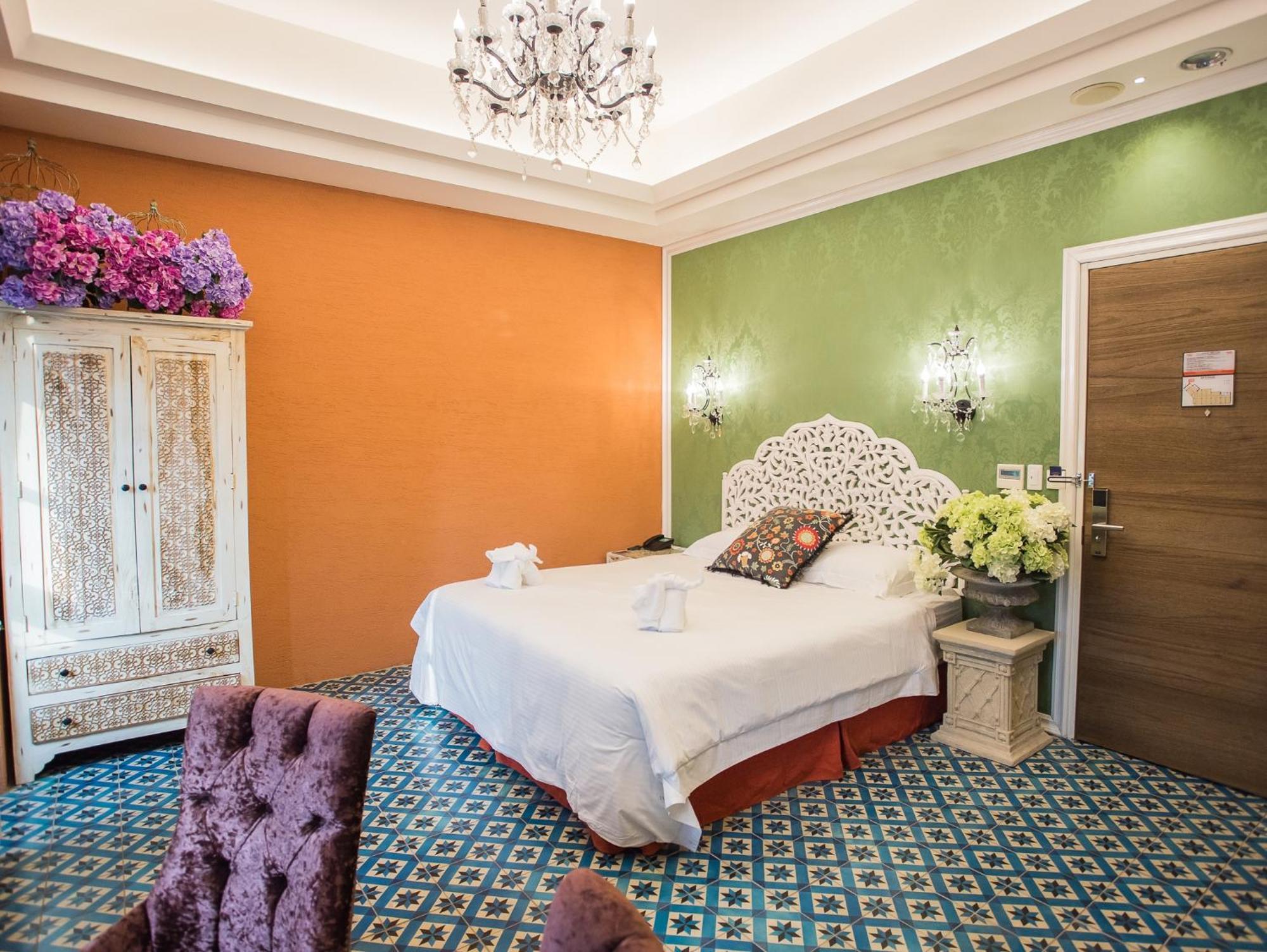 Anna King Hotel Ťia-i Exteriér fotografie