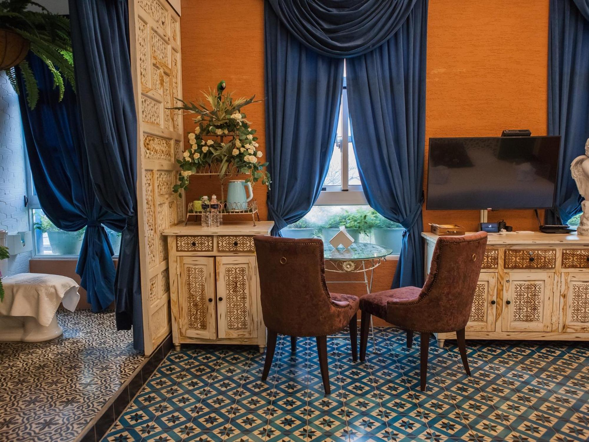 Anna King Hotel Ťia-i Exteriér fotografie